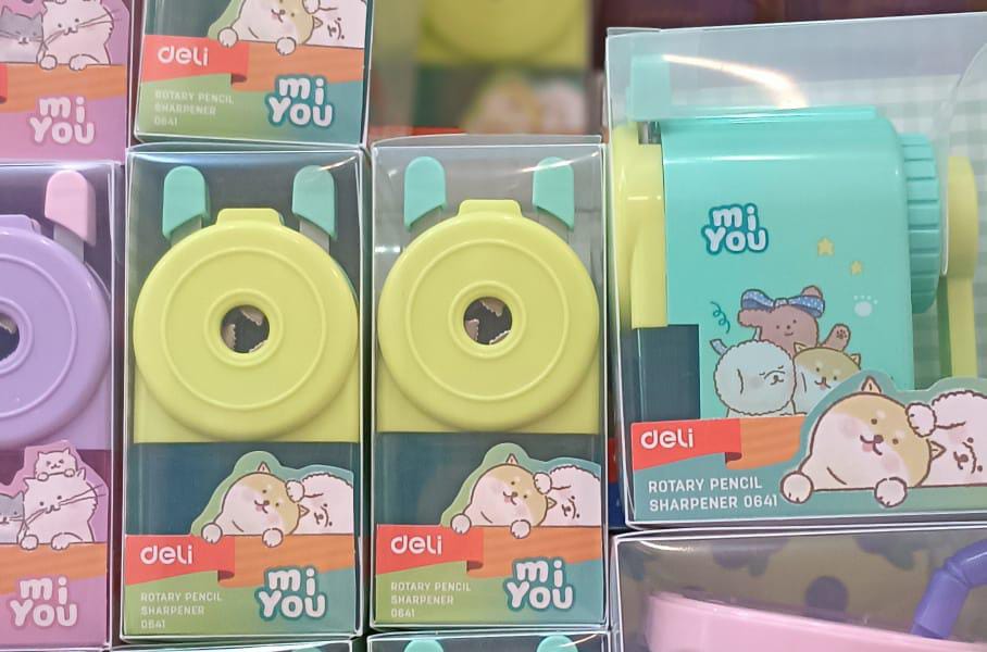 Deli Rotary Pencil Sharpener - SensorySouk.com